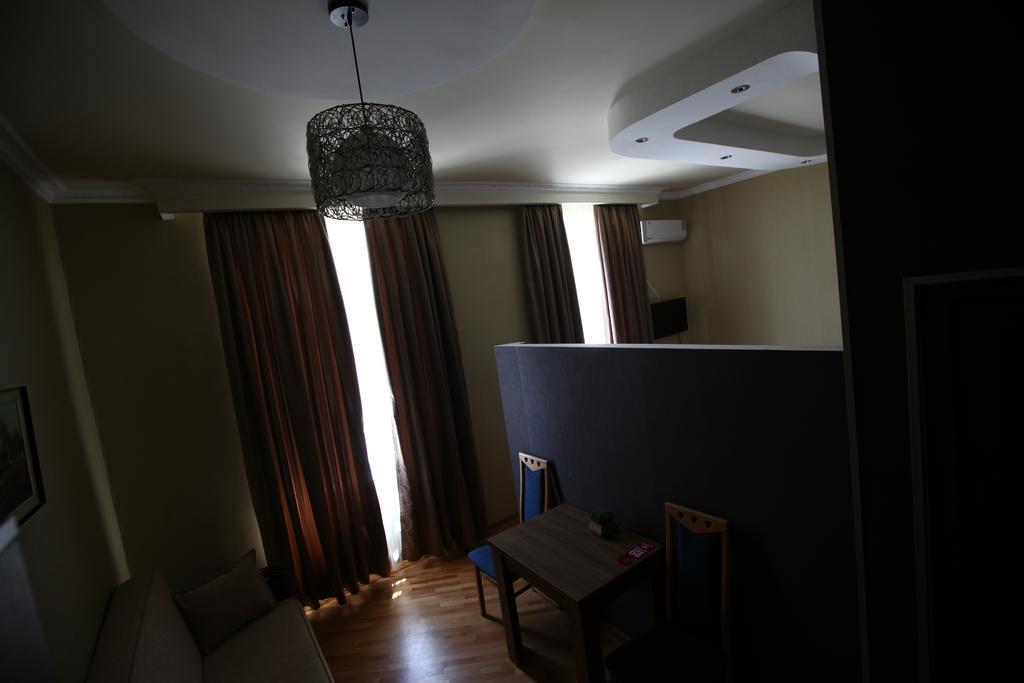 Hotel Almi Akhaltsikhe  Phòng bức ảnh