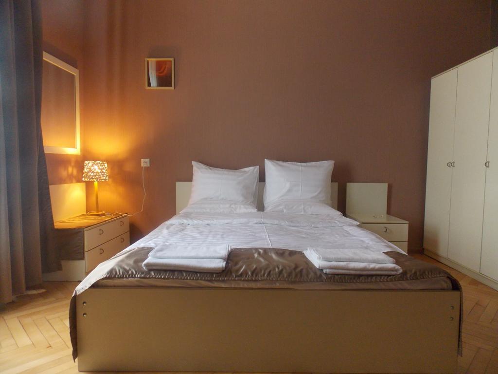 Hotel Almi Akhaltsikhe  Phòng bức ảnh