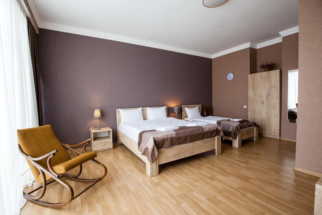 Hotel Almi Akhaltsikhe  Ngoại thất bức ảnh